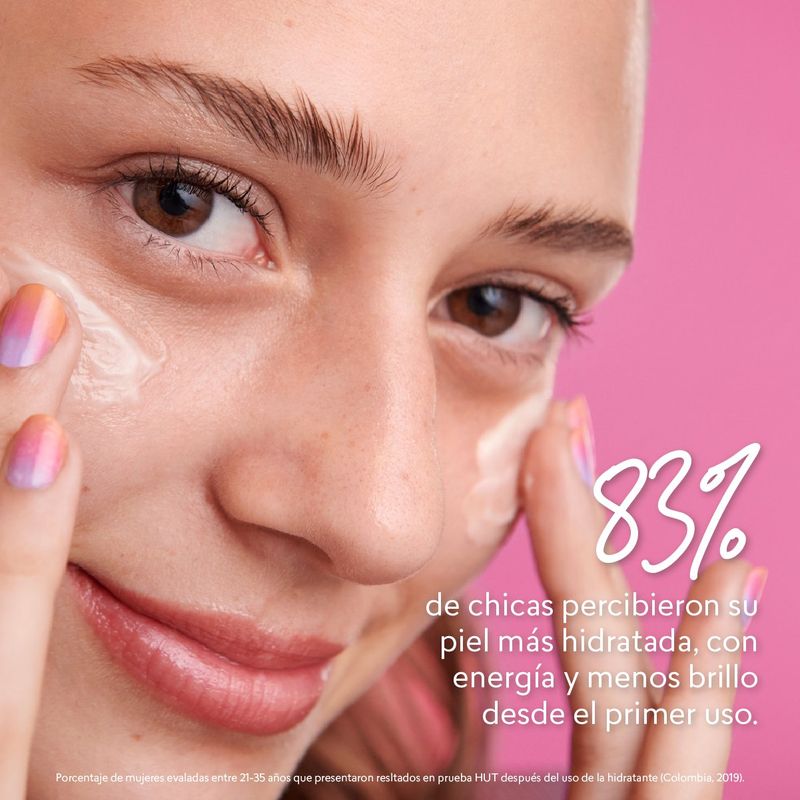 crema-hidracante-facial-con-acido-hialuronico-cyzone