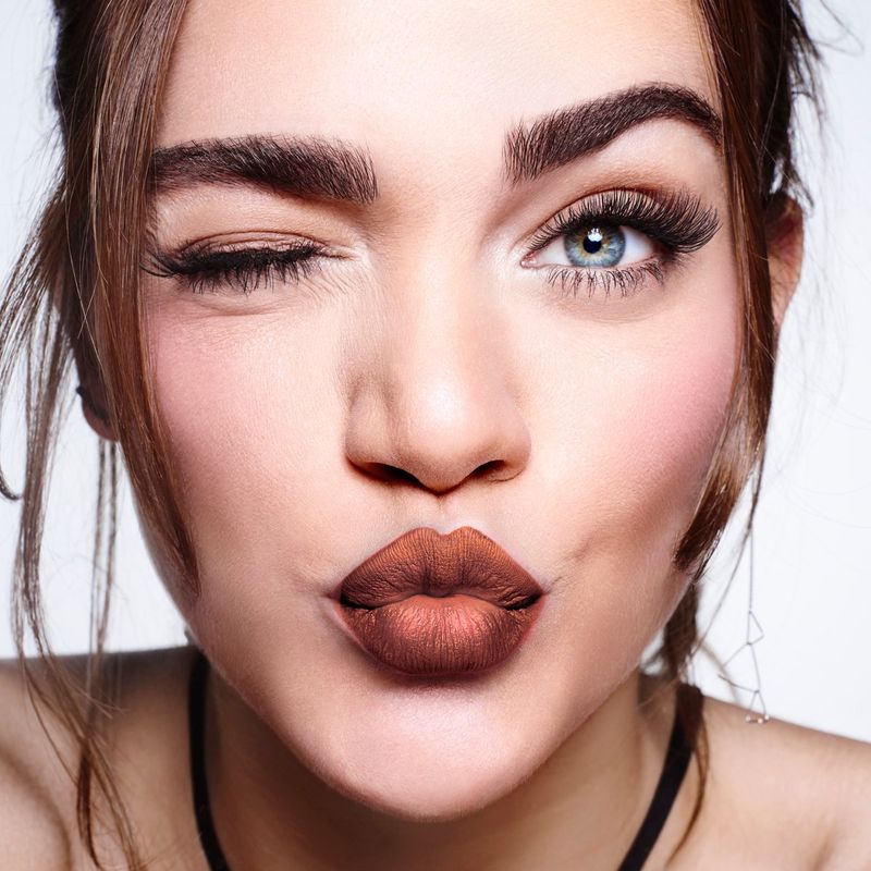 Labial-Studio-Look-Mate-Metalico