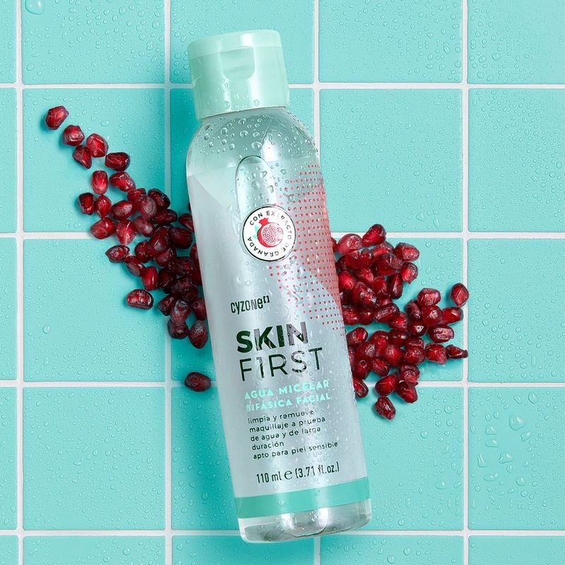 Agua-micelar-bifasica-Skin-First-con-extracto-de-granada